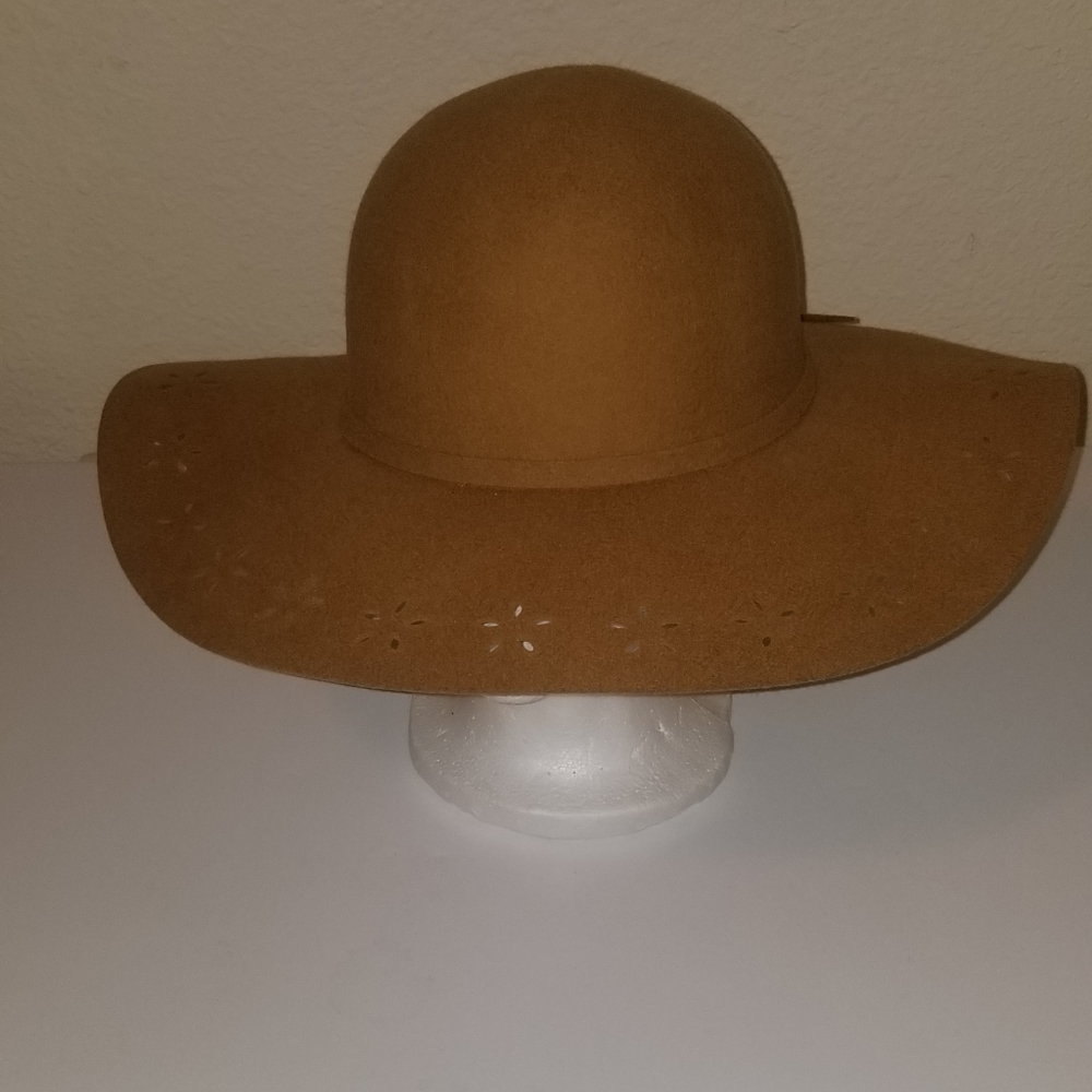 Floppy Brim Hat